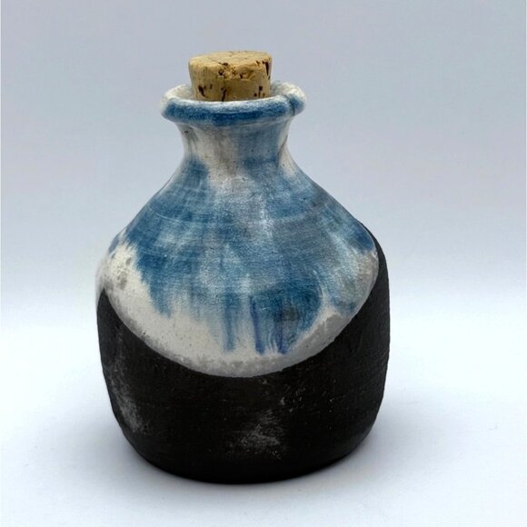 Raku Studio Art Ceramic Pottery Vase Signed With Cork Stopper Blue White 3.5 in - Picture 4 of 10